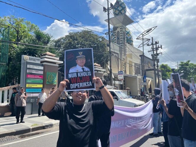 
 Kejati Jatim Siap Terima Aduan KCB Terkait Pungli Di OPD Jatim