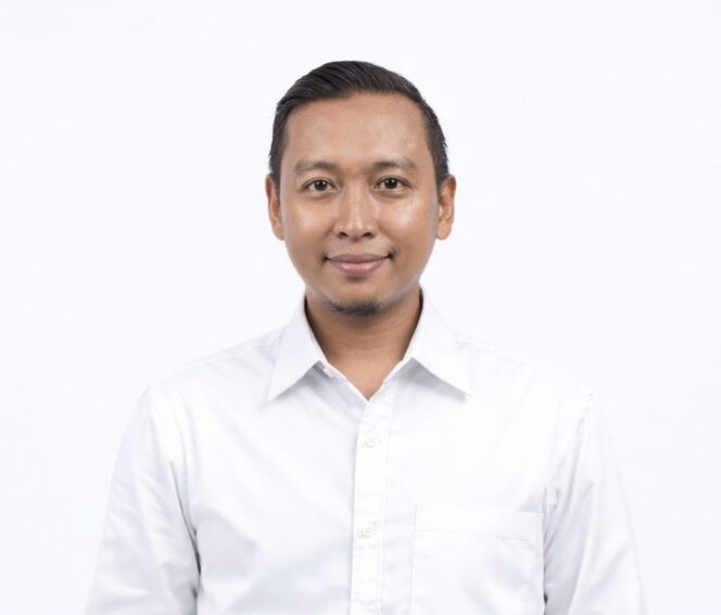 
 Pondasi Sistem Logistik Nasional: Refleksi Pengabdian dan Estetika Konstitusi