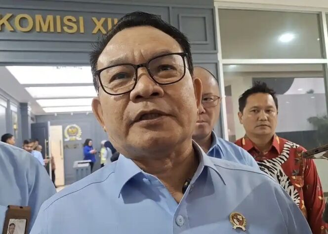 
 Jenderal Dudung Ungkap Dugaan Jual Beli “Dapur MBG” Jadi Pemicu Prabowo Copot Kepala BGN Dadan Hindayana