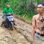 Jalan Rusak Bertahun-tahun di Kangayan, Pemuda Desak Pemkab Sumenep Segera Bertindak 4c7722c2-f1cf-4bca-96d3-20ed88a8c9bf