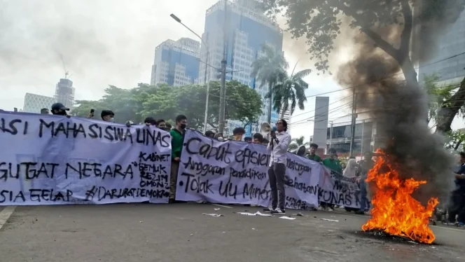 
 Siagakan 4.132 Personel Gabungan Amankan Demo Aliansi BEM di Jakarta