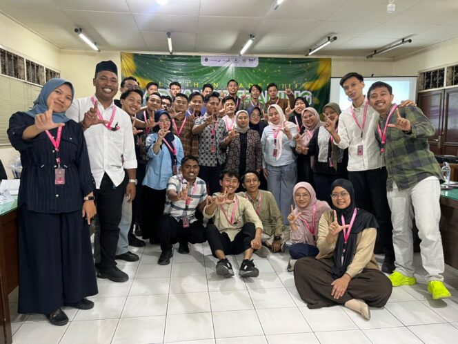 
 Menagih Janji Konstitusional: Industrialisasi Berkeadilan, Unifikasi Energi, dan Perlindungan Komunitas Akar Rumput